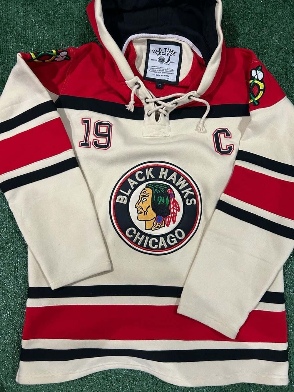 Old Time Hockey Jonathan Toews Chicago Blackhawks 1940's  Throwback Hockey Jerse